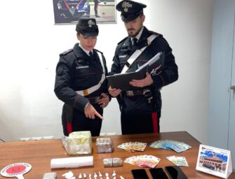 Rubiera. In tasca mezzo etto di droga, a casa oltre un chilo e mezzo