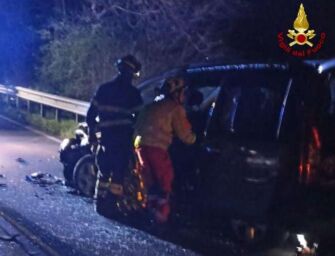 Reggio. Scontro sulla Ss63 per Casina: in 5 sono rimasti feriti