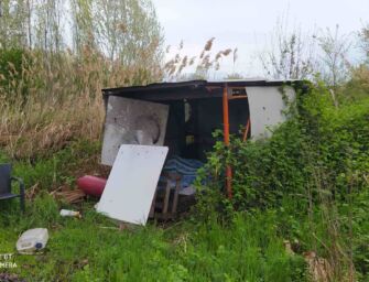 “Viale Ramazzini, baraccopoli e rifiuti” a Reggio