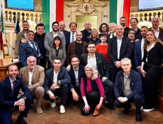 Reggio. Ultimo Consiglio comunale prima del voto, saluti in Sala del tricolore