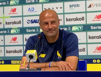 Il Modena ha esonerato mister Bianco