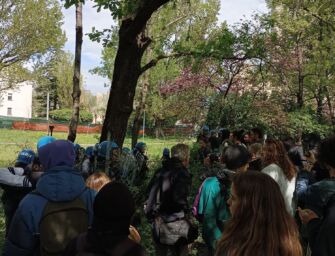 Bologna. Tensione e scontri con la polizia al parco don Bosco per i primi alberi tagliati (FOTO E VIDEO)