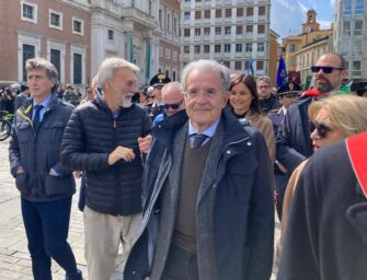 Prodi a Reggio poi a Casa Cervi con Landini