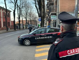 Reggio, coltello e la droga in stazione