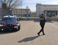 Terrorizzò per anni i titolari di un bar di Cadelbosco Sopra, trentenne finisce in carcere