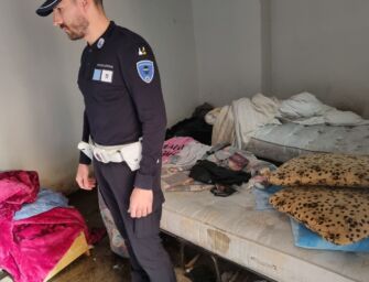 Scandiano. Sgomberato dormitorio abusivo nei locali caldaie di una palazzina