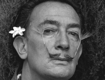 A Modena mostra Dalì più Ghirlandina