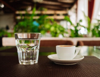 Bologna. Detersivo invece di acqua nel bicchierino col caffè: donna in coma