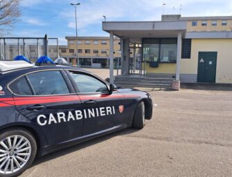 Correggio, uomo di 48 anni arrestato per violenza sessuale, minacce e lesioni