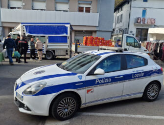 Più di 5mila euro a un ambulante abusivo