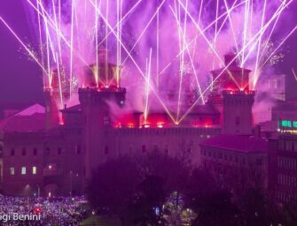 Il Capodanno di Ferrara con l’incendio al Castello Estense