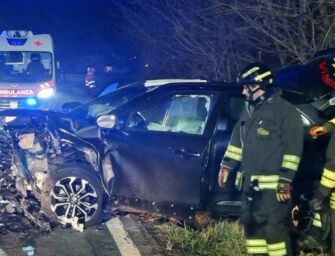 Quattro Castella. Schianto tra 2 auto: muore 85enne, ferita 31enne incinta