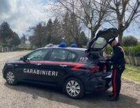 Rubano 200 kg di alluminio da una ditta di Cadelbosco Sopra: “traditi” dalle telecamere