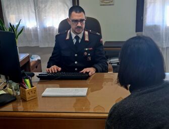 Quattro Castella. Minaccia l’ex compagna: “Sarai di nuovo mia, viva o morta”, arrestato