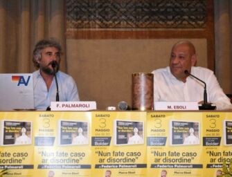 A Reggio un pomeriggio di risate con Federico Palmaroli, tra satira politica e futurismo