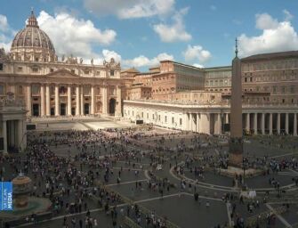 La diretta video da piazza San Pietro