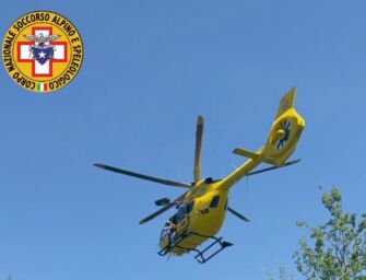 Ventasso. Ragazzo di 14 anni si sente male al lago Calamone, arriva l’elisoccorso