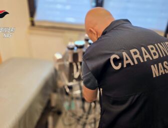 Dipendenti senza qualifica in un centro estetico della Bassa Reggiana, multe per oltre 3.000 euro