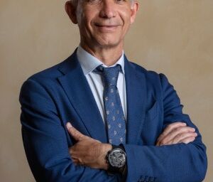 Giovanni Tarquini ai giovani: «È ora di aprire gli occhi, di sottrarvi al giogo di quella politica becera e asfissiante che vi sfrutta»