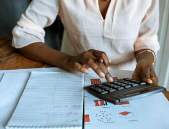 In provincia di Reggio si confermano in calo le imprese a guida straniera: -3,2%