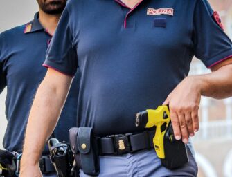 Reggio. Uomo morto dopo il taser, Fratelli d’Italia offre assistenza legale al poliziotto