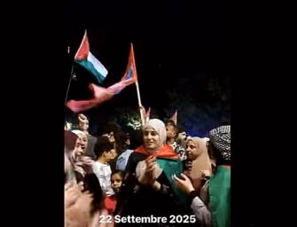 Sciopero per Gaza, manifestanti bloccano l’Onda verde di Reggio cantando “Bella Ciao”