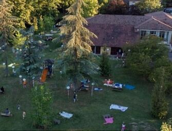 Scuola Veneri Fogliano, Aragona (FdI) porta il caso in Regione: “Chiarire motivi e modalità di costituzione della srl”