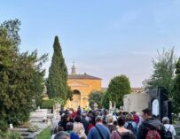 Commemorazione dei defunti, domenica nei cimiteri di Reggio apertura continuata