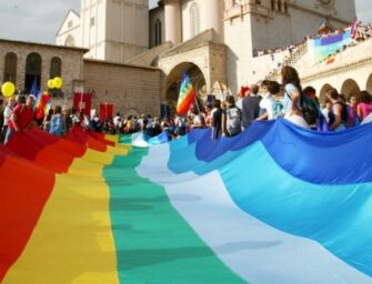 Il Comune di Reggio alla Marcia della pace Perugia-Assisi con l’assessora Mahmoud