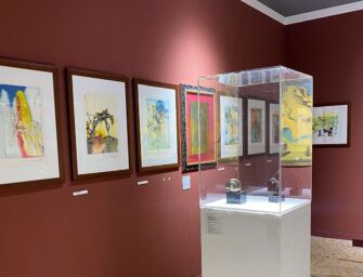 Parma, blitz alla mostra su Salvador Dalì: sequestrate 21 opere ritenute false