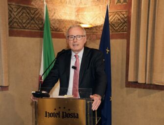 Desertificazione commercio, Azione Reggio: “Riconoscere gli errori del passato”