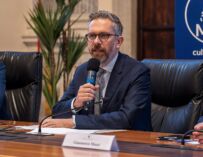 Bologna, Lepore tira dritto: “La revoca della cittadinanza ad Albanese non è un’opzione”