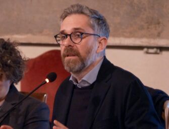 Disordini a Bologna, 100.000 euro di danni. Lepore duro su Piantedosi: “Gestione sconsiderata”