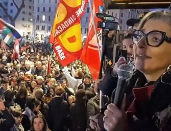 Assalto a La Stampa, Albanese: “Condanno ma è un monito”. Bufera sulla relatrice Onu