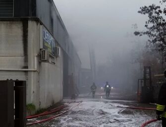 Incendio a Mancasale, rogo domato e nessun ferito: inizia la conta dei danni