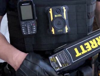 Metal detector a scuola, via libera di Valditara e Piantedosi “nelle situazioni più gravi”