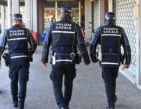 Reggio, ruba magliette e giocattoli in tre negozi del centro con una parrucca da clown