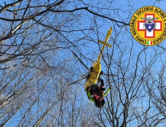 Lame di Rio Re, escursionista scivola in un canale per 50 metri: salvato dal Saer