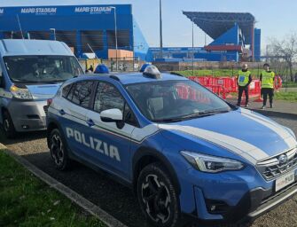 Bombe carta, seggiolini distrutti e principi d’incendio: denuncia e Daspo per cinque tifosi