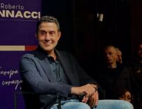 A Modena prima uscita di Vannacci dopo l’addio alla Lega: “La mia destra non è nera, ma vera”