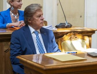 Insulti a Bassi, Forza Italia: “La sinistra reggiana ha trasformato la campagna referendaria in crociata”