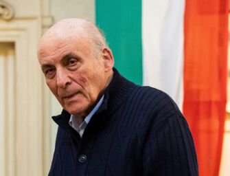 Reggio, il sindaco Massari elogia don Dossetti per i 43 anni alla guida del CeIS