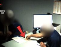 Guastalla, visite “fantasma” in ospedale pagate in contanti: arrestato primario ortopedico