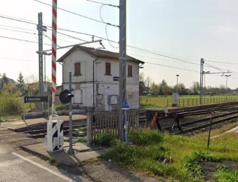 Tragedia a San Giacomo di Guastalla, ventiseienne travolto e ucciso da un treno