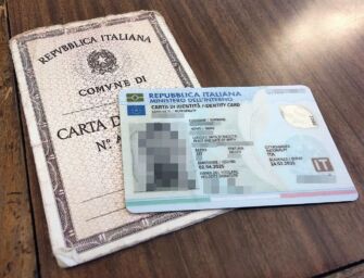 Nuova carta d’identità, anagrafe reggiana al collasso