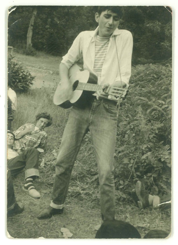 Francesco Guccini da giovane