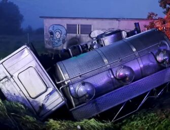 Tragico scontro tra un’autobotte e un’auto a Modena, tre morti e due feriti gravi