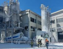 A Poviglio esplode cisterna piena di polvere di alluminio, ferito un operaio