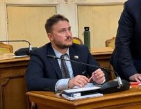 Le reazioni. De Lucia: “Reggio non merita queste figuracce”
