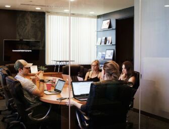 A maggio in provincia di Reggio ancora in calo i nuovi contratti di lavoro: -2,7%